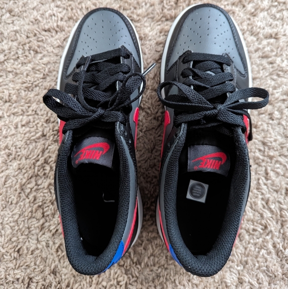 NIKE DUNK LOW GS BLACK UNIVERSITY RED-WHITE "SPIDER VERSE" - Picture 5 of 7